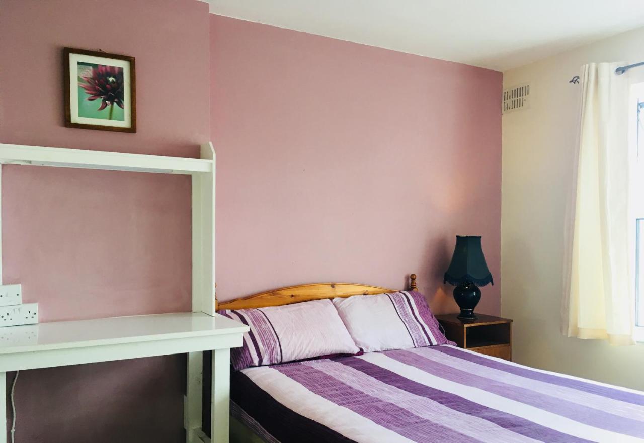 Avondale Accommodation Леттеркенни Экстерьер фото